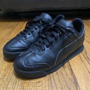 Puma Roma Shoes